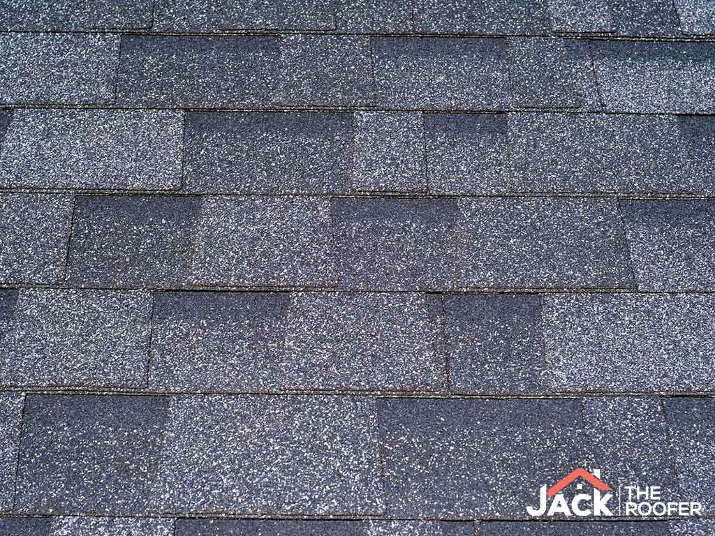 Factors That Affect the Aging of an Asphalt Roof