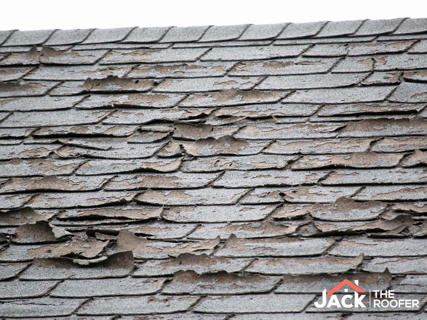 4 Reasons Why Your Asphalt Shingles Curl