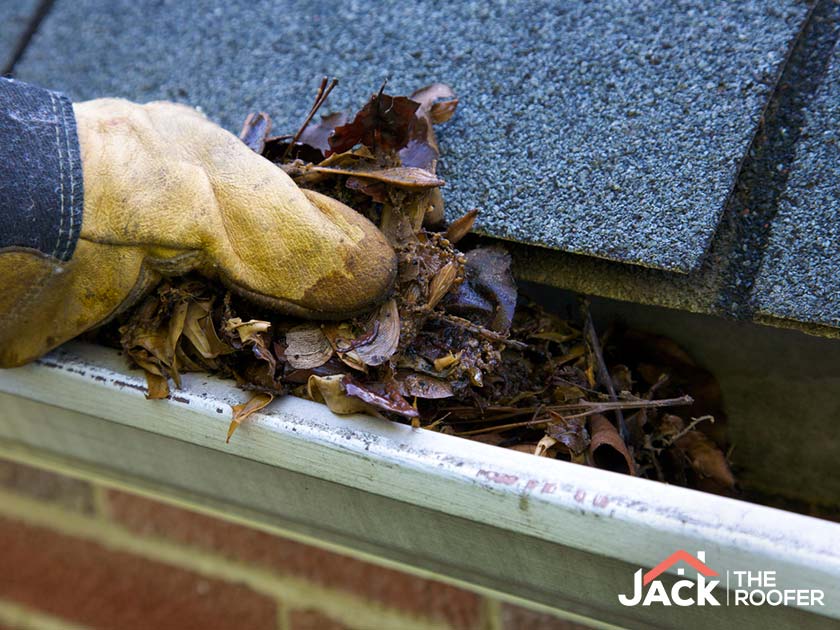 The 4 Most Common Causes of Clogged Gutters